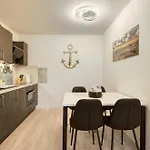 5-sterne-ferienwohnung Ostseeschatz Inklusive Strandkorb Von Mai - September Lägenhet Zingst