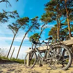 Apartman 5-sterne-ferienwohnung Ostseeschatz Inklusive Strandkorb Von Mai - September Zingst